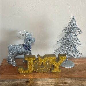 Bling bling silver tree and reindeer and Gold Joy